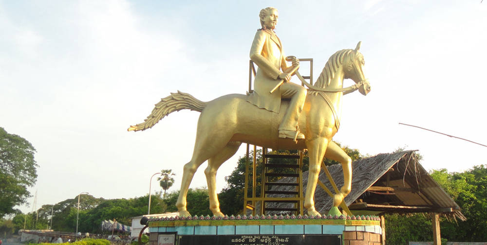 Sir Arthur Cotton Statue
